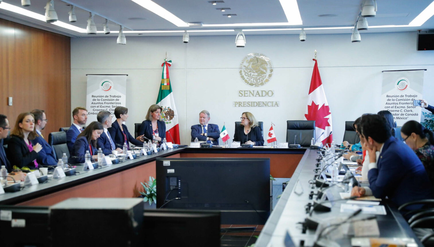 Dialogue with Senators on Migration - Canada in Mexico